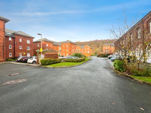 External- click for photo gallery